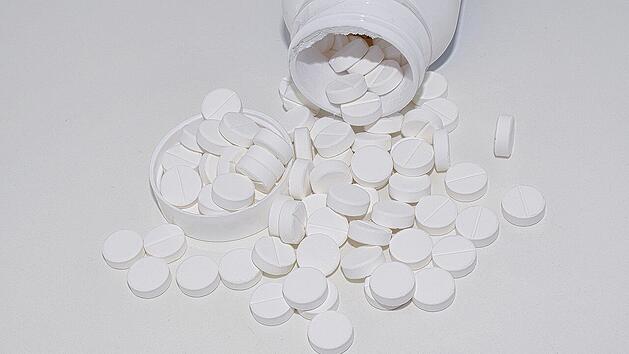 Die Zufuhr von Magnesium &uuml;ber Tabletten ist f&uuml;r einen gesunden Erwachsenen in der Regel bei einer ausgewogenen Ern&auml;hrung nicht notwendig.