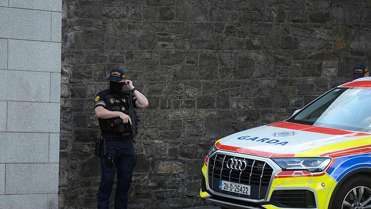 Mutma&szlig;licher Gangster-Boss nach Irland ausgeflogen