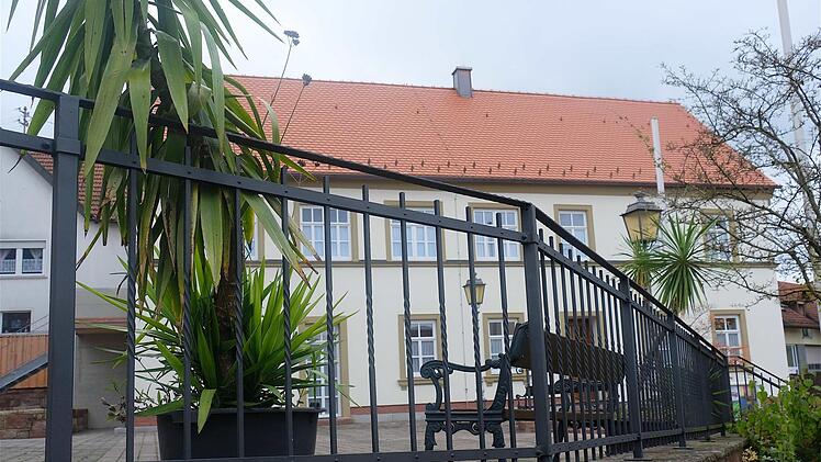 Die Sanierung der alten Schule ist beendet. Gerd Schaar