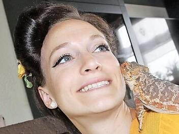 Ein Küsschen fürs Frauchen: Bartagame Yumi ganz charmant. Diana Fuchs