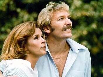 Baby Schimmerlos (Franz Xaver Kroetz) und Mona (Senta Berger) haben &uuml;berraschend b&uuml;rgerliche Lebenstr&auml;ume.
