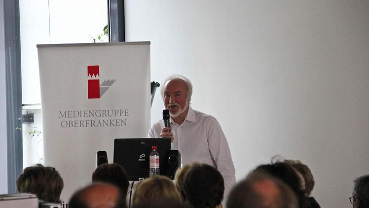 Jupp Schröder stellt sich den Gartenfragen der Leser. (Foto: Christopher Schulz)