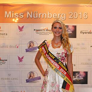 Wahl zur Miss Nürnberg 2016: Julia Prokopy gewinnt