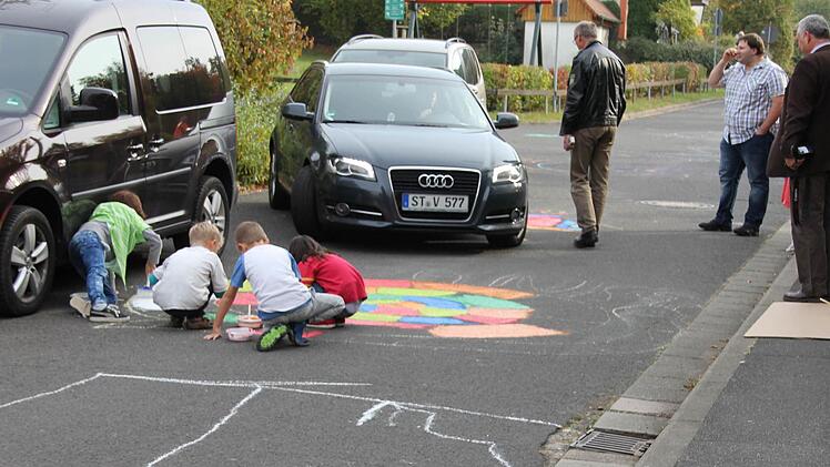 So mancher Meisterschüler machte gleich Bekanntschaft mit der neuen Verkehrssituation.