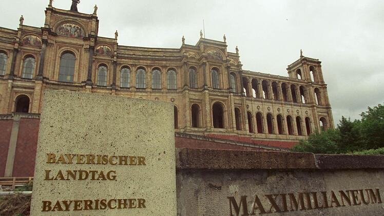 Der Bayerische Landtag im Maximilianeum in M&uuml;nchen. Foto: Frank M&auml;chler, dpa