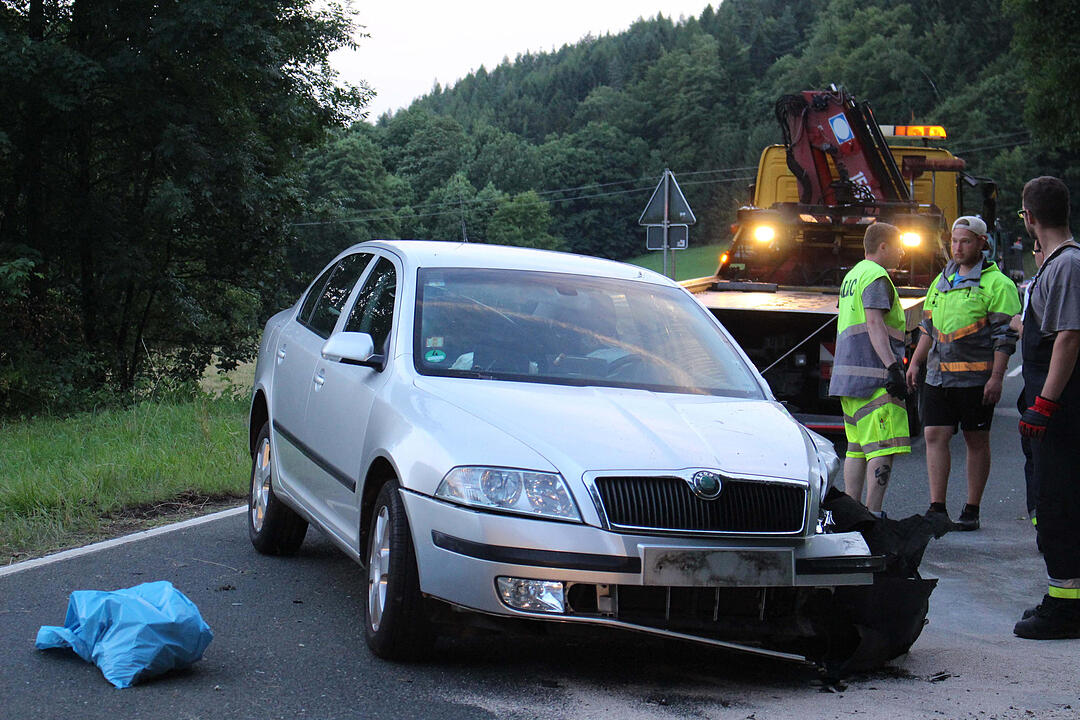 Landkreis Bayreuth: Motorradfahrer bei Unfall schwer verletzt
