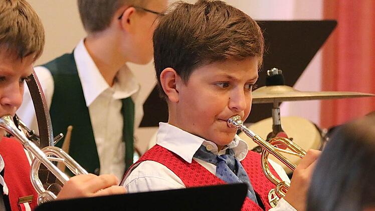 Trompeter Daniel Schaub aus Oberleichtersbach.