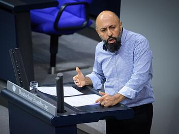 Linke-Politiker Ko&ccedil;ak spricht nach Chat mit Remmo-Clan-Mitglied von Fehler