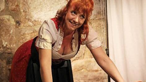Angélique Verdel schlüpft in die Rolle der Kellnerin Anni. Foto: privat