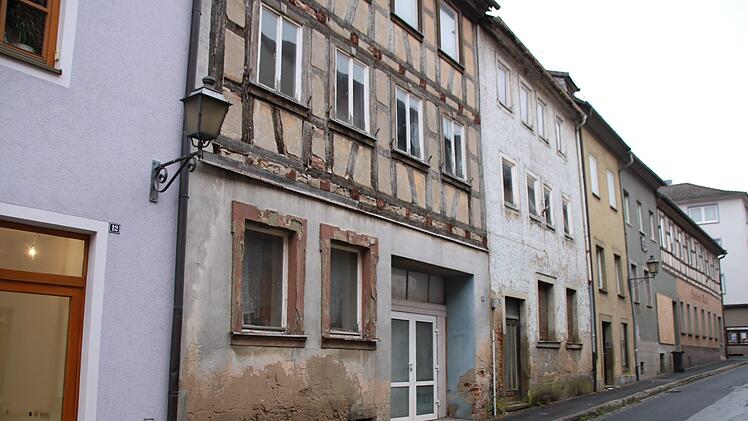 Dieses Ensemble in der Riemenschneiderstraße müsste dringen hergerichtet werden. Thomas Malz