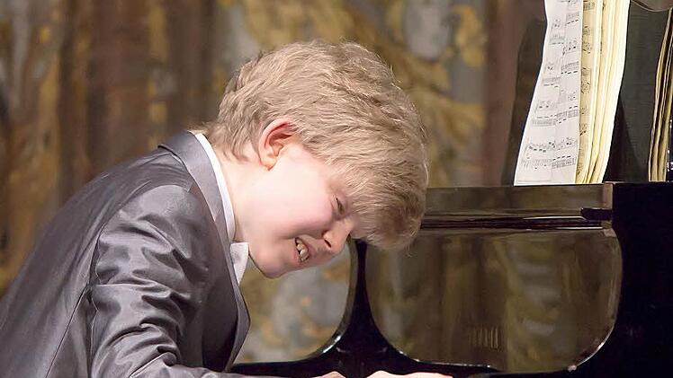 Marcel Ruppel beeindruckt mit seiner Fingerfertigkeit.