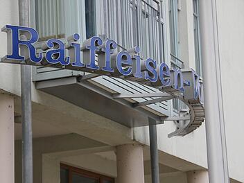 Die Raiffeisen-Volksbank Kronach-Ludwigsstadt steht in der Kritik. Foto: Igler