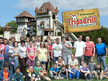 Die Fußballer des FC Bad Kissingen unternahmen ihren Abschlussausflug mit ihren Familien in den Freizeitpark Tripsdrill. Foto: privat