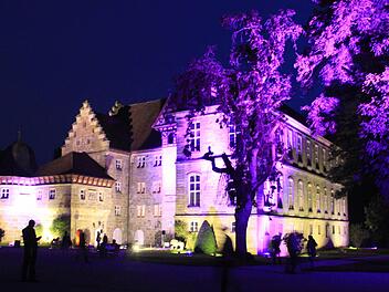 In ein besonderes Licht getaucht: Schloss Eyrichshof.Fotos: Matthias Hoch, Johanna Eckert, Birgit + Ralf Kestel