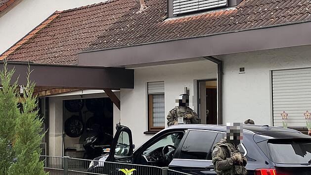 Erneute Razzia bei den Rockern: Spezialkräfte stürmen "Bandidos" in Bayern