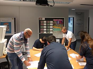 Das KJR-Team bei der Ausz&auml;hlungKJR/Benjamin Gersch&uuml;tz