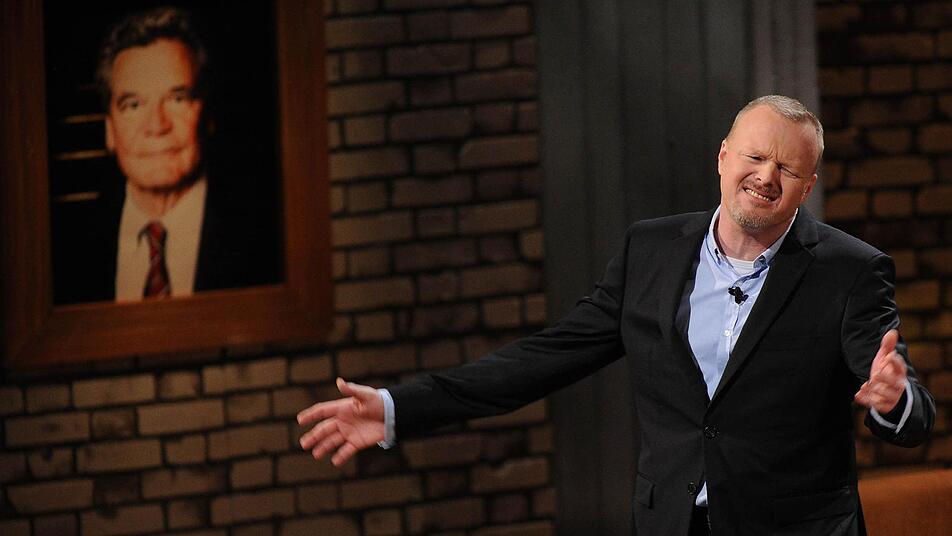 Stefan Raab versucht sich nun auch in Politik - auf seine eigene Art. Foto: Henning Kaiser/dpa