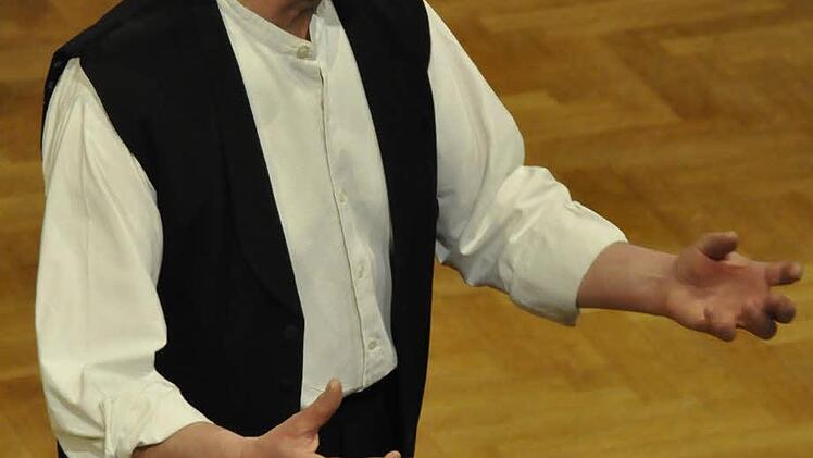 Der Tenor Stan Meus verstand es, mit Prosa, Poesie und Gesang das Publikum zu verzaubern.