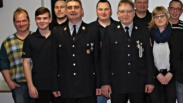 Sie alle tragen Verantwortung bei der Feuerwehr in Gereuth. Foto: Helmut Will