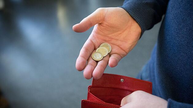 Weniger als 1000 Euro pro Monat: So viele Rentner sind betroffen