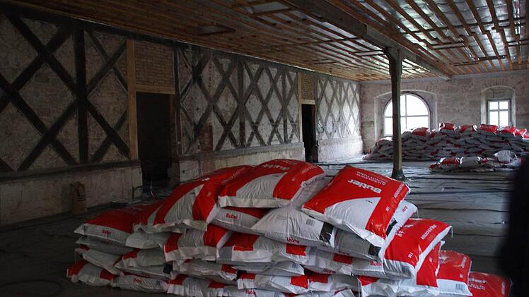Der künftige Veranstaltungssaal im Zeughaus gleicht zurzeit noch einer Großbaustelle. Foto: Marco Meißner