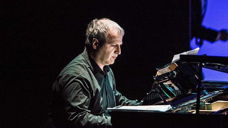 Claudio rizzi am FlügelFoto: Jochen Berger