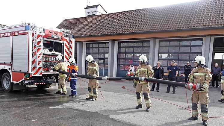 Die Feuerwehr bei der Leistungsprüfung.