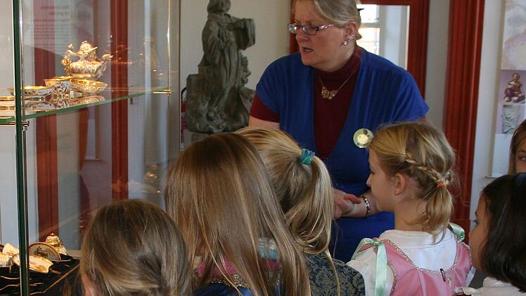 Bamberg: Malen und Werkeln - Museen bieten zu Pfingsten Familiennachmittage mit Kinderwerkstatt an