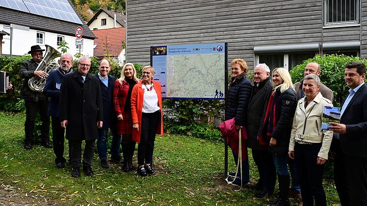 Streitberg: Mammutprojekt abgeschlossen - Fränkische Schweiz feiert Eröffnung ihres Wanderleitsystems