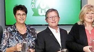 In den Ruhestand verabschiedet wurden (von links) Winfried Kopf, Doris Haid, Ingeborg Hilscher, Elisabeth Müller und Gerhard Kreß.  Text/Foto: Tonya Schulz/privat