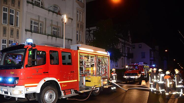 Brand in Bad Kissingens Landwehrstraße. Foto: Peter Rauch