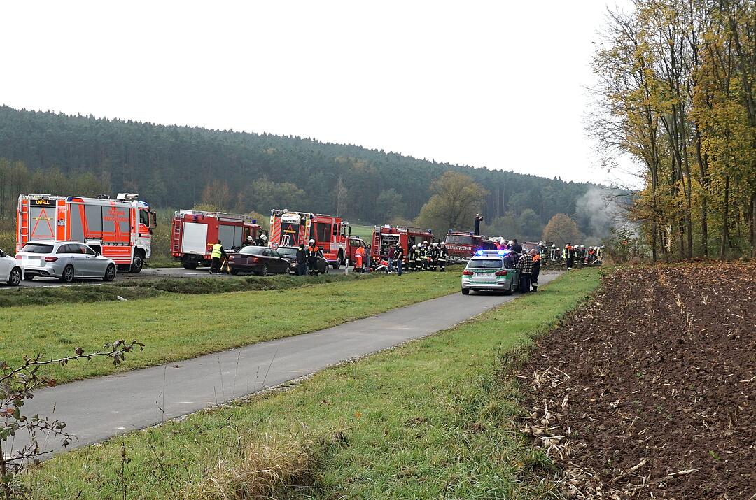 Unfall bei Neundorf - Corvette kommt von Straße ab