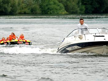 Regelmäßig beteiligt sich der 1. Motorbootclub Obertheres an der Ferienspaßaktion der Gemeinde Theres. Foto: Ulrike Langer