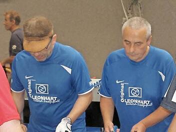 Die Kulmbacher Tischfußballspieler Freitag (rechts) und Kießling gewannen das WCS-Turnier.  Foto: privat