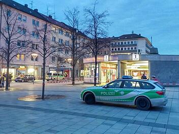 Am Aufseßplatz in Nürnberg gab es am Donnerstag einen Sprengstoff-Alarm. Fotos: News5
