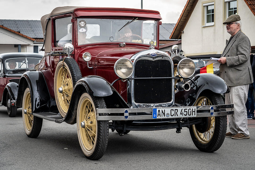 Einzigartige, historische Automobile aus der Vorkriegszeit konnten bewundert werden!
