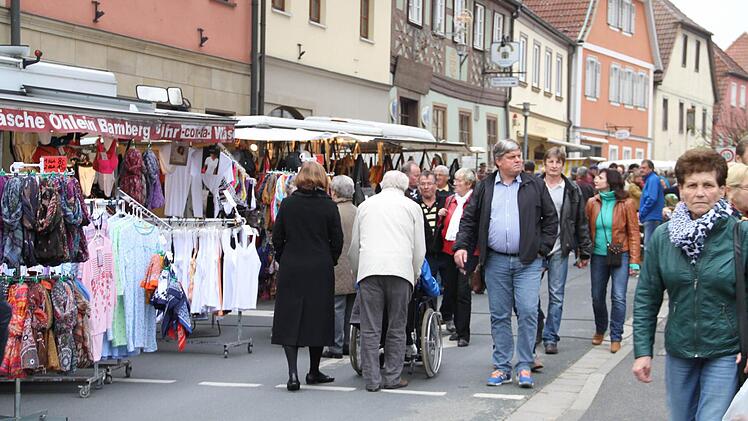 Der verkaufsoffene Sonntag lud zum Bummeln, Schauen und Kaufen ein.