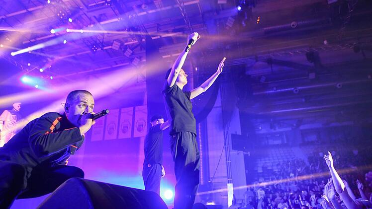 Am liebsten provokant: die Rapper von K.I.Z. in der Brose Arena  Foto: RiegerPress