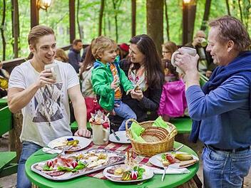 Forchheim ist überregional bekannt für seine Bier-Kultur. Ein "Walk of Beer" soll das Thema für Touristen veranschaulichen. Foto: Stadt Forchheim/Archiv