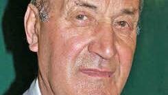 Für über 40-jähriges Ehrenamt als Jagdvorsteher Arnshausens wurde Walter Erhard ausgezeichnet.