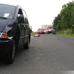 Motorradfahrer verunglückt in Engelhardsberg