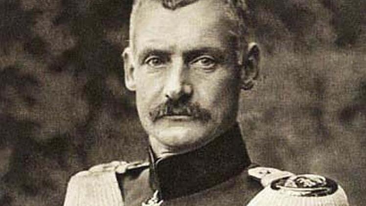 Prinz Rupprecht von Bayern: Die Kulmbacher Bev&ouml;lkerung bereitet den 28-J&auml;hrige Wittelsbacher am 7. August 1897 einen begeisterten Empfang.  Foto: Wikipedia
