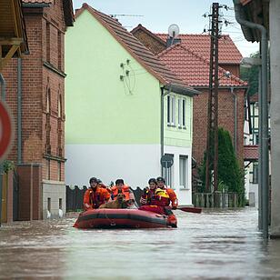 Hochwasser in Deutschland: Der Kampf gegen die Fluten