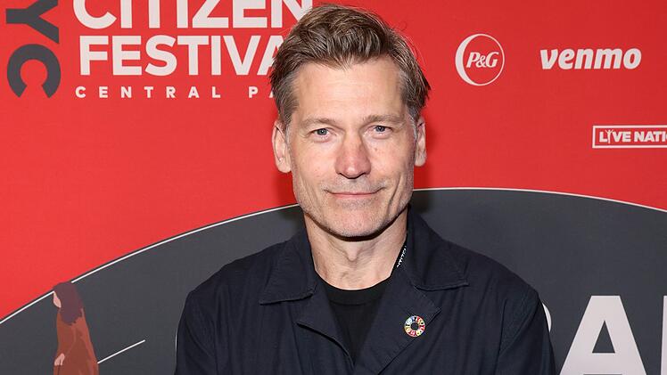 Nikolaj Coster-Waldau ist aktuell in der BBC-Historienserie "King & Conquerer" als William the Conqueror zu sehen.