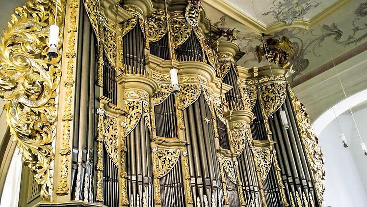In die Schuke-Orgel in der Coburger Morizkirche sollen zwei weitere Bass-Register eingebaut werden. 140 000 Euro sind für das Projekt veranschlagt.  Foto: Jochen Berger
