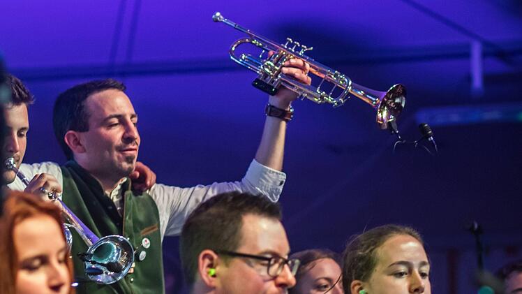 Beste Stimmung beim "Oktopafest" auf dem Coburger SchlossplatzFoto: Jochen Berger