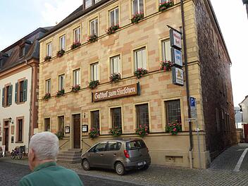 Der "Hirschen" könnte rund 40 Flüchtlingen Platz bieten. Foto: Arkadius Guzy