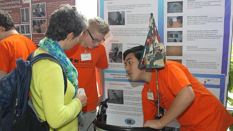 Auch Rollator-Hansi war wieder vertreten. Foto: Carmen Schwind