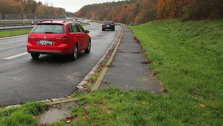 Schlechtester Autobahn-Rastplatz Deutschlands: Der Parkplatz an der A73 bei Zapfendorf