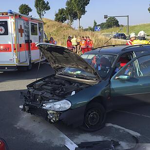 Drei Verletzte nach Unfall auf der A9 bei Leupoldsgruen